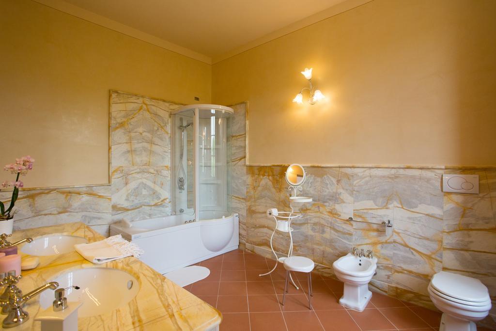 Tenuta Villa Rocchi توريتا دي سيينا الغرفة الصورة